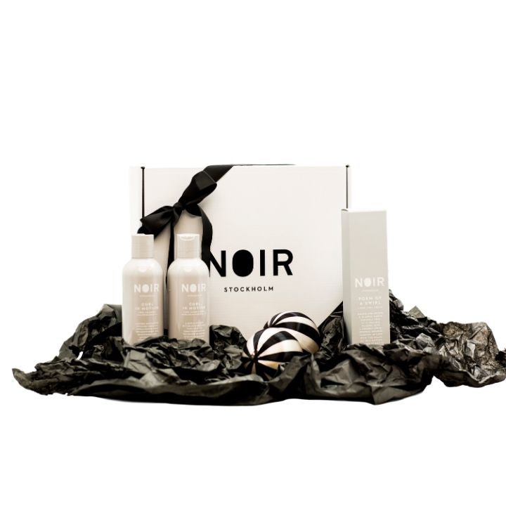 CURL IN MOTION BOX